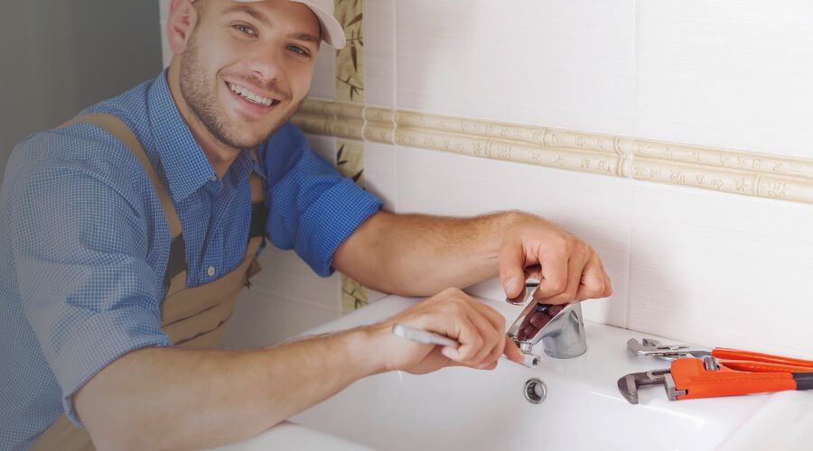 Handle or spout repair in Birdseye, IN